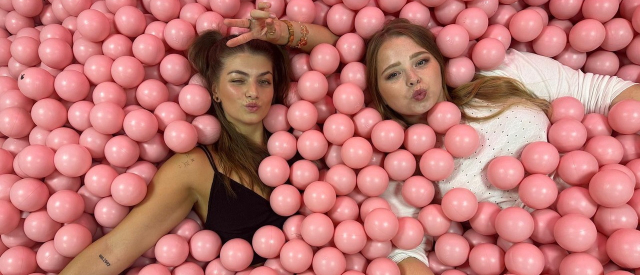 Nur noch bis Sommer: SweetPics Selfie Museum